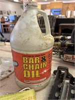 Full gallon bar and chain oil