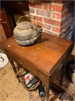 Sewing Machine & Cast Iron Kettle