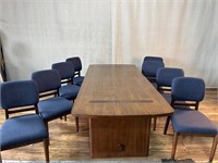 Isabel Walnut Veneer Dining Table w/8 Chairs