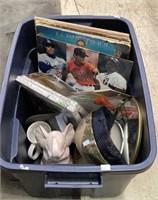 Tub contains a 1994 major-league baseball