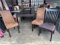 3 Chairs & Table U253