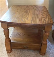 Solid Oak End Table with Lower Dtawer