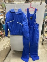 White stag ski overalls and jacket size Men’s 38