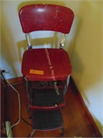 RED METALLOIDE STEP STOOL