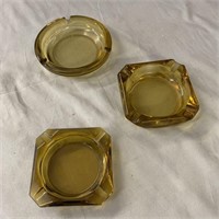 Lot 6 -3 Vintage Ashtrays