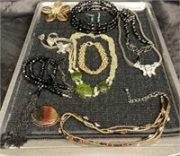 ECLECTIC JEWELRY MIX