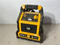 CAT 1000 Peak Battery Amp Jump Starter