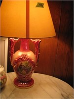 Glazed Victorian theme lamp