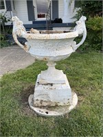 2 large cast iron jardinieres / garden urns