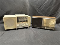 VINTAGE MOTOROLA AND ZENITH RADIOS