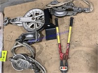 Bolt cutter, assorted police, Reese hitch step