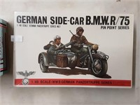 GERMAN SIDE CAR BMWR/75 MODEL
