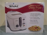 Rival Deep fryer new.