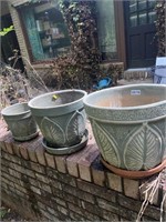 Green clay pots/planters