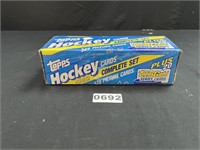 Sealed 1992 Topps Hockey Card Set