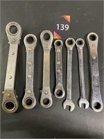 Ratcheting Wrenches