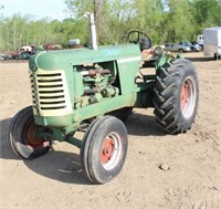 Oliver 88 Gas Tractor