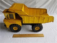 Tonka Toy Metal Dump Truck