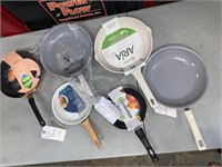 LOT OF 6  ASSORTED FRYING PANS