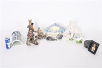 Wall Pocket, Bunny Figurine, Porcelain Soap Holder