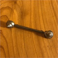 Silver Tone Sea Shell Bar Brooch Pin