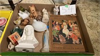 Assorted Vintage Figurines Book BR3