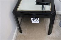 Mirror Top Table 20x22x18" (R8)