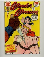 DC COMICS WONDER WOMAN #209 BRONZE AGE VF-NM