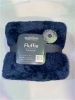 BERKSHIRE BLANKET AND HOME FLUFFIE THROW 60x70