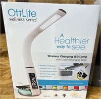 OttLite Wireless Charging LED Lamp, White, New