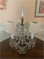 Brass and crystal lamp with prisms and 3 shades