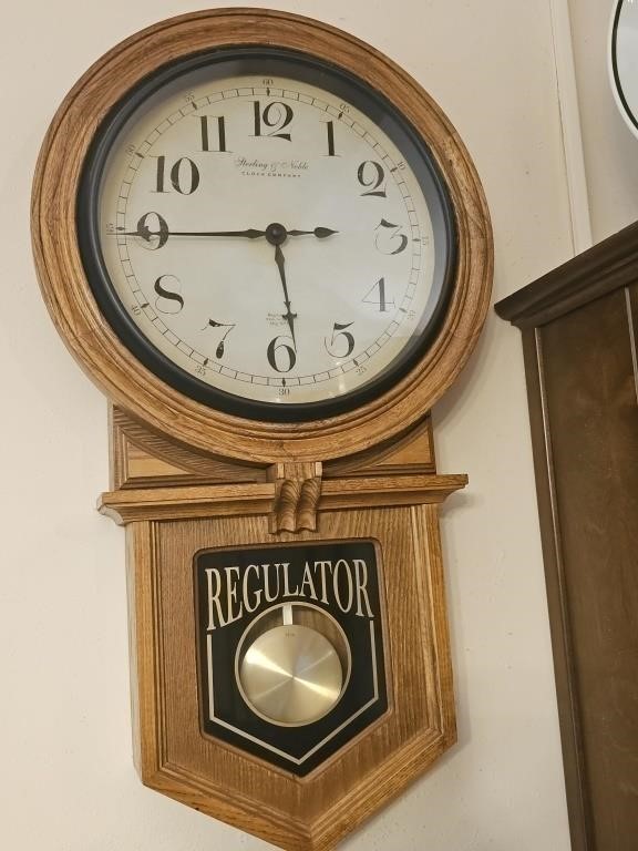 Sterling & Noble Clock Company Regulator wall