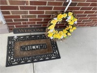 DOOR MAT, WREATH, WELCOME SIGN