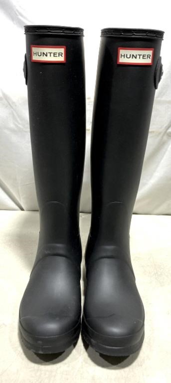 Hunter Women’s Original Tall Boots (pre-owned)