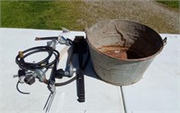 VINTAGE GALVANIZED TUB WITH NEW GRILL PARTS