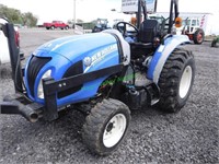 New Holland Boomer 33 4WD Tractor w/Feed  Pushup