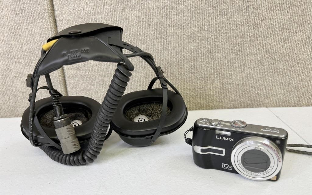 Aircraft Headphones & Digital Camera