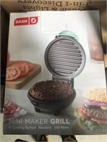 Dash Mini Maker Grill 4â€ cooking Surface