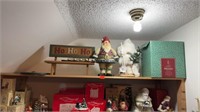 TOP SHELF - SANTAS, JINGLE BELLS, WOOD BENCH