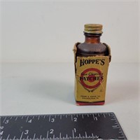 Hoppe's No 9 Nitro Powder Solvent and patches box