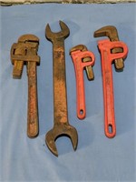 Heavy Duty Pipe Wrenches and Wrench, Wrench is