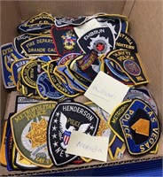 Assorted Patches Police / Fire Canada , Missouri