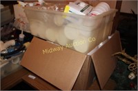 BOX OF FLIP TOP FOAM CARRY OUT CONTAINERS/ BOX COF