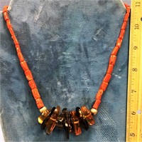 Very nice red coral amber necklace     (2)