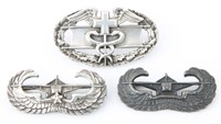 WWII US ARMY GLIDER WINGS & COMBAT MEDIC BADGE LOT