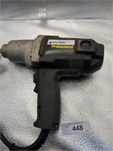 BLACK AND DECKER PROFESSIONAL 1/2" IMPACT WRENCH