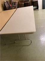 8 foot foldable table