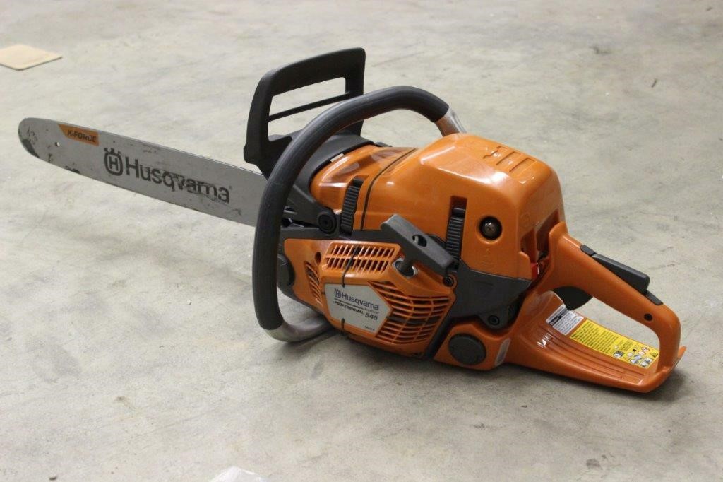 Black + Decker 40V Cordless 12 in Chainsaw - Tool ONLY - Matthews  Auctioneers