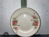 Set of 16 Vintage Crooksville 6 in Plates