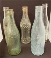 TRAY OF VINTAGE SODA BOTTLES